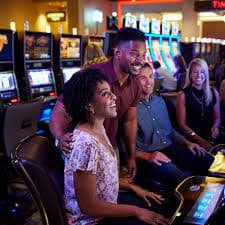 Video Slots — ဖန်သားပြင် ဗီဒီယိုထိုးသော ငါးဘီး စလော့ဂိမ်း